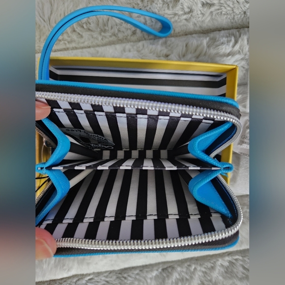 Marc Tetro Schnauzer Blue Wallet Wristlet NWT - Picture 7 of 7